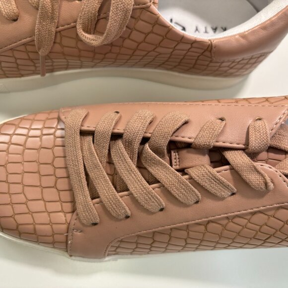 NEW Katy Perry Women's Sneakers Size 8 - Picture 3 of 8